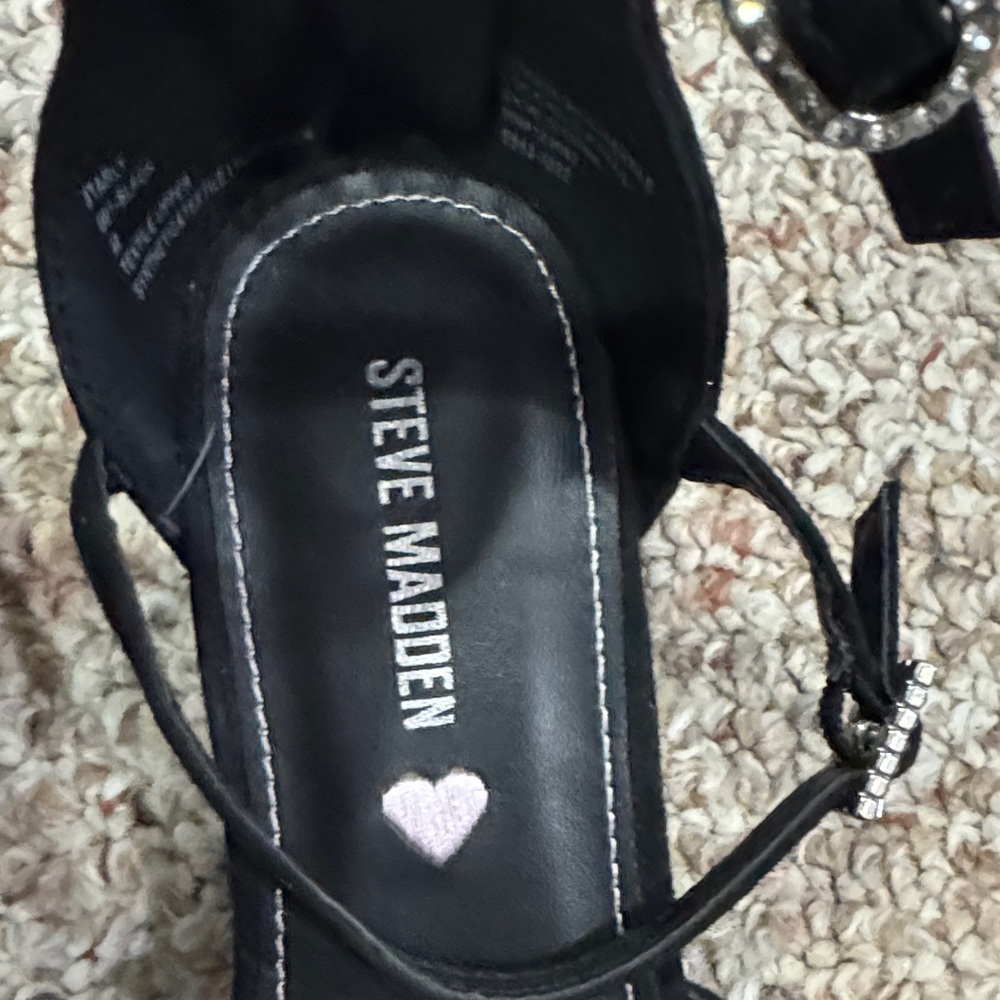 Steve Madden Black Multi-Strap Heels- Girls Size 2 - Picture 2 of 8